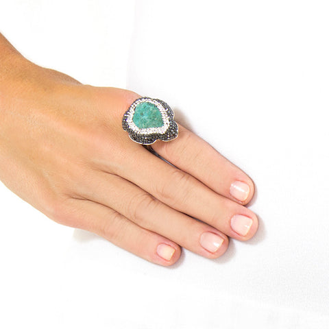 La Costa Chrysocolla Medium Teardrop Shaped Ring Modeled