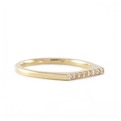 One Jewelry Yellow Gold Flat Top Ring With Diamonds